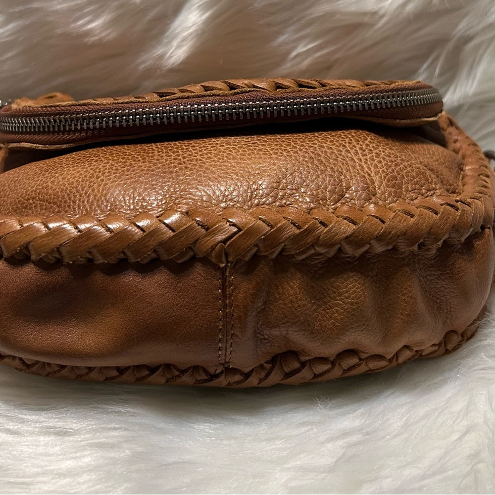 LATICO NJ USA Basil Handcrafted Full Grain Leather Fold Over Crossbody Bag - Picture 7 of 15